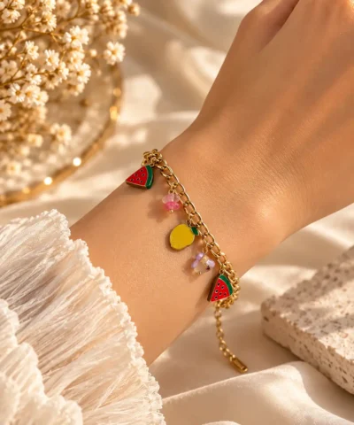 AT CHARM BRACELET-ONE